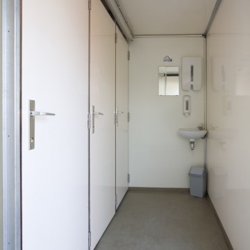 Standaard toiletcontainer interieur